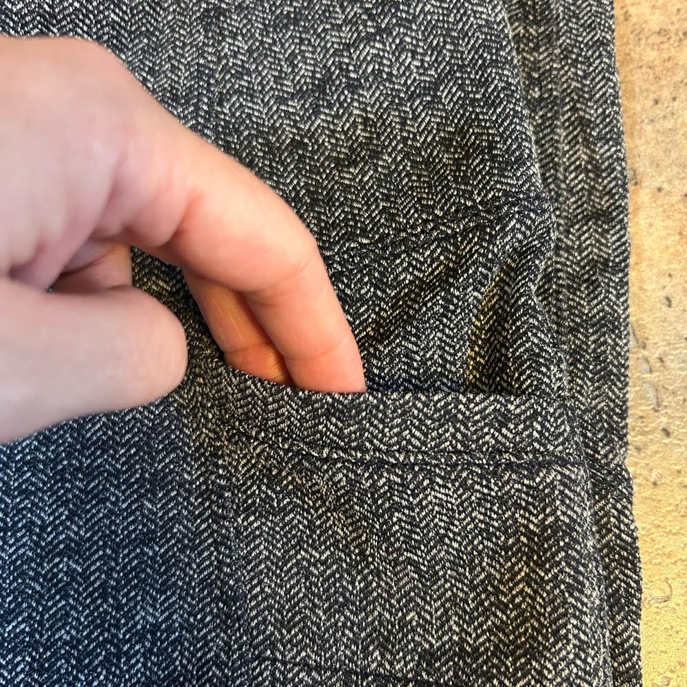 Athleta leggings - Picture 3 of 12